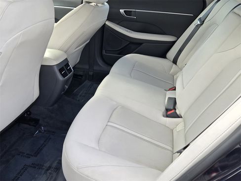 Certified 2023 Hyundai Sonata SEL w/ Convenience Package image 11