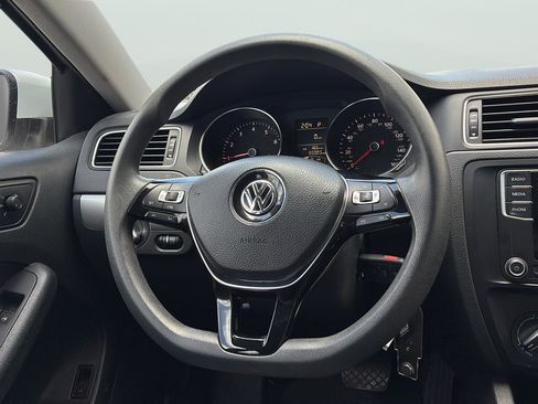 Used 2017 Volkswagen Jetta S FWD image 16