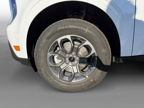 New 2026 Ford Maverick XLT FWD image 9