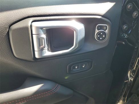 Used 2022 Jeep Gladiator Rubicon w/ LED Lighting Group image 27