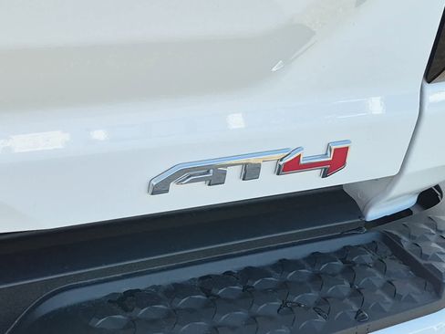 Used 2026 GMC Canyon AT4 w/ Technology Plus Package image 22