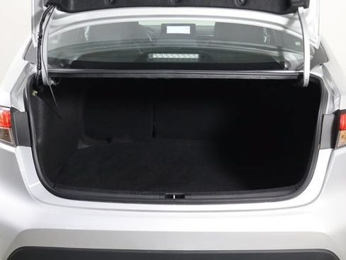 Used 2024 Toyota Corolla LE FWD image 17