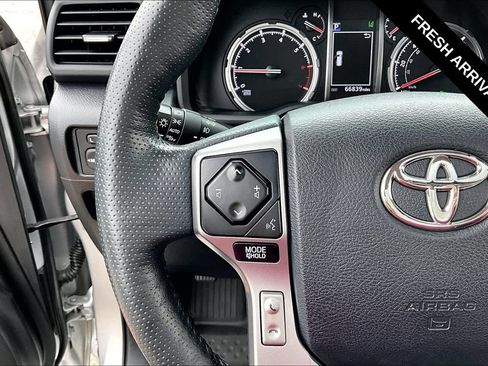 Used 2023 Toyota 4Runner Limited RWD image 13