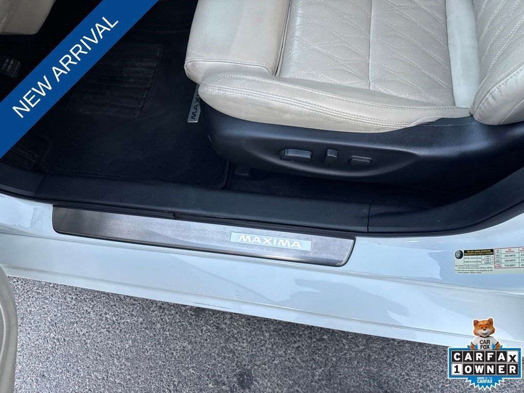 Used 2023 Nissan Maxima Platinum w/ Sport Mat Group FWD image 18