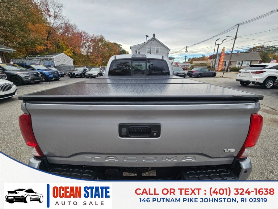 Used 2016 Toyota Tacoma TRD Sport w/ Premium & Technology Package AWD/4WD image 5