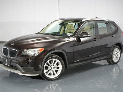 Used 2015 BMW X1 xDrive28i image 1