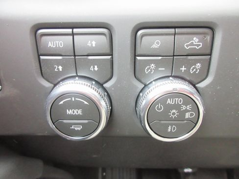 New 2026 GMC Sierra 1500 AT4 w/ AT4 Premium Package image 16