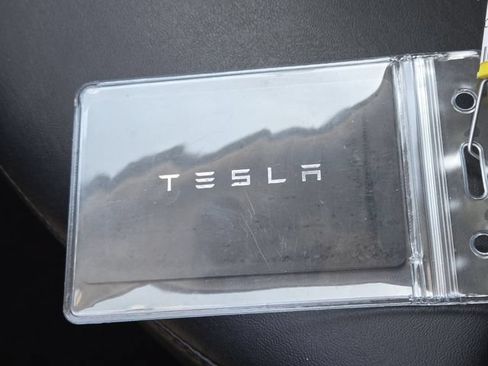 Used 2022 Tesla Model Y Performance AWD/4WD image 35