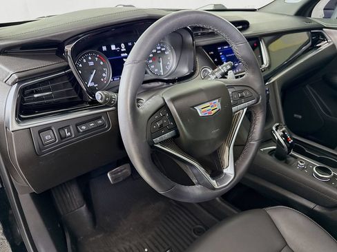 Used 2023 Cadillac XT6 Sport w/ LPO, ONYX Package AWD/4WD image 9