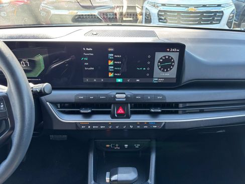 Used 2026 Kia K4 FWD image 17
