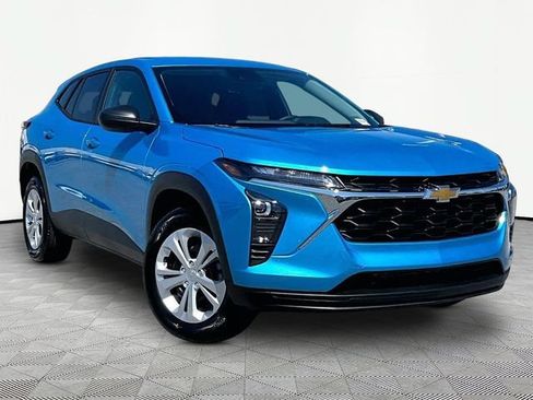 New 2026 Chevrolet Trax LS FWD image 1