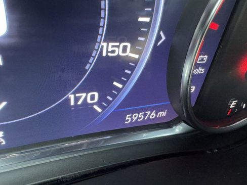 Certified 2022 Chevrolet Traverse Premier w/ LPO, Floor Liner Package image 38