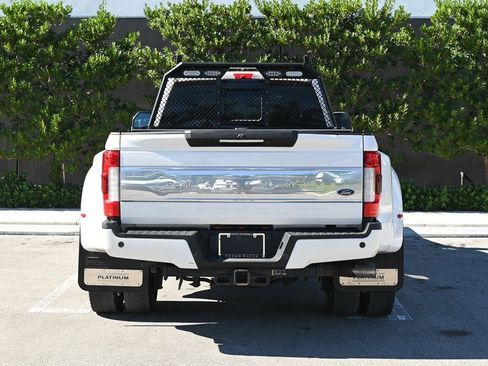 Used 2019 Ford F450 Platinum w/ Platinum Ultimate Package image 5