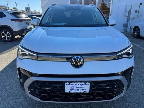 New 2026 Volkswagen Taos SEL AWD/4WD image 2