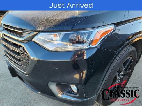 Used 2020 Chevrolet Traverse Premier w/ Redline Edition image 13