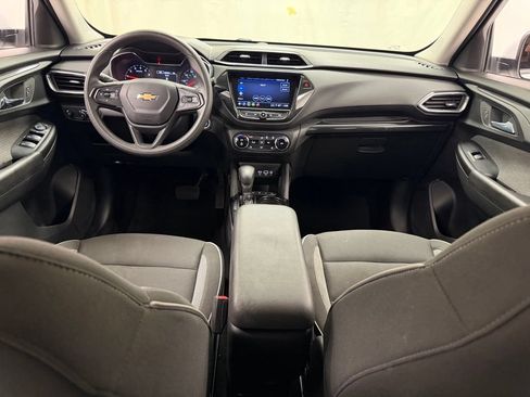 Used 2023 Chevrolet TrailBlazer LT w/ Convenience Package AWD/4WD image 29