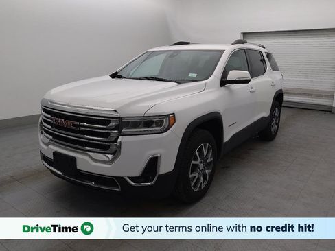 Used 2023 GMC Acadia SLT image 1