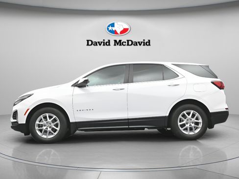 Used 2024 Chevrolet Equinox LT w/ LPO, Floor Liner Package FWD image 30