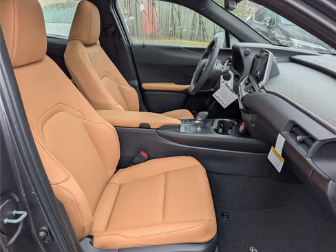 Certified 2026 Lexus UX 300h AWD w/ Accessory Package (2T) image 7