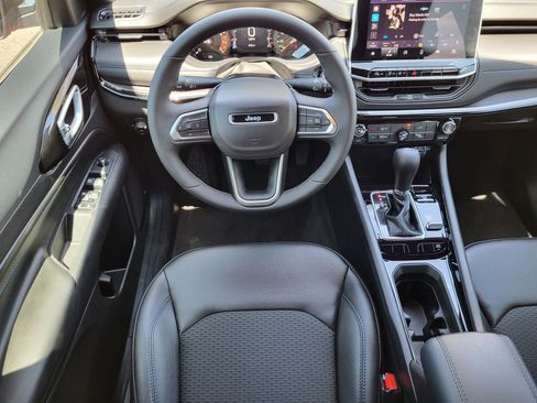 New 2026 Jeep Compass Latitude AWD/4WD image 29