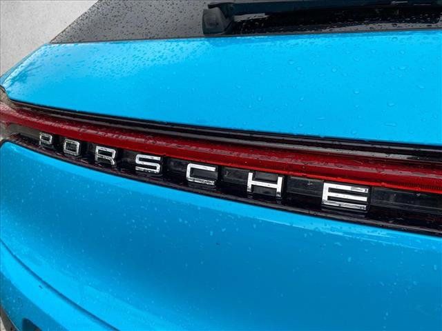 Used 2021 Porsche Macan AWD/4WD image 17