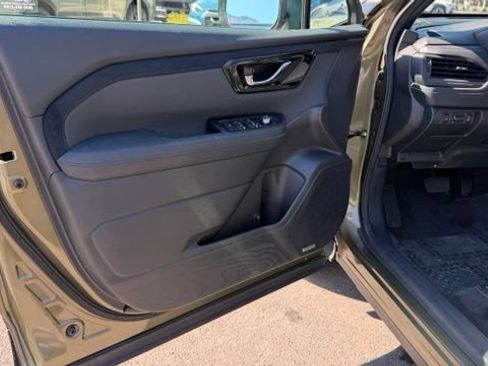 Used 2026 Subaru Forester Limited AWD/4WD image 22