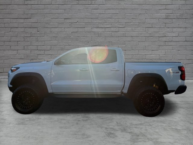 Used 2024 Chevrolet Colorado ZR2 w/ ZR2 Convenience Package III AWD/4WD image 4