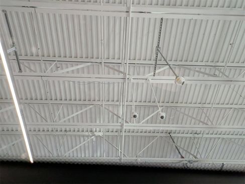 Used 2017 BMW 540i xDrive image 29