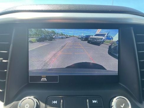 Used 2023 GMC Acadia SLT AWD/4WD image 21
