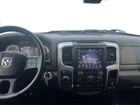 Used 2019 RAM 1500 Big Horn image 15