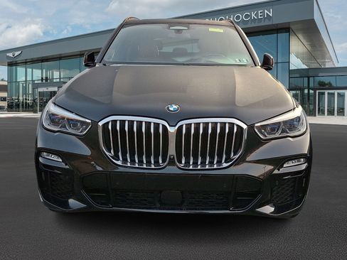 Used 2019 BMW X5 xDrive50i w/ M Sport Package AWD/4WD image 2