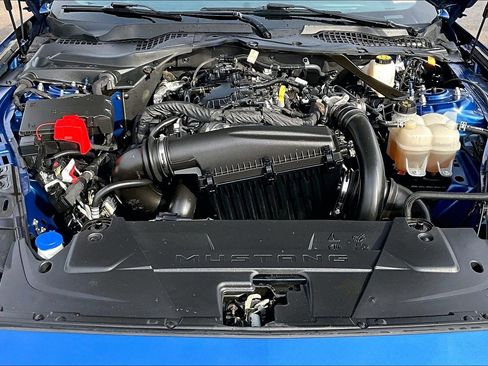 Used 2024 Ford Mustang Premium image 30