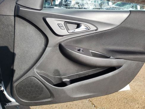 Used 2024 Chevrolet Malibu LT image 25