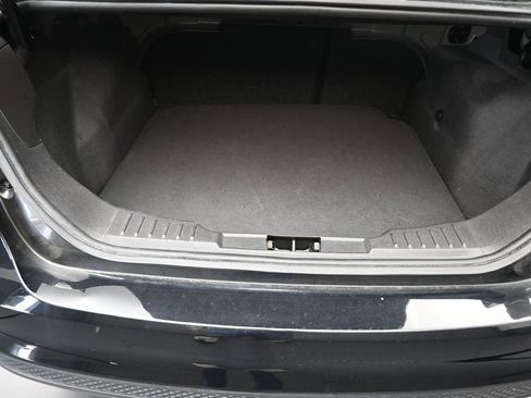 Used 2018 Ford Focus SE image 29