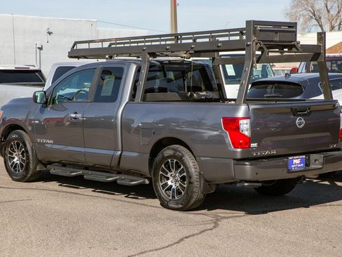 Used 2021 Nissan Titan SV w/ Accessory Utility Package image 7