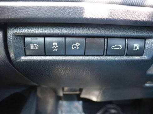 Used 2025 Toyota Camry LE FWD image 25