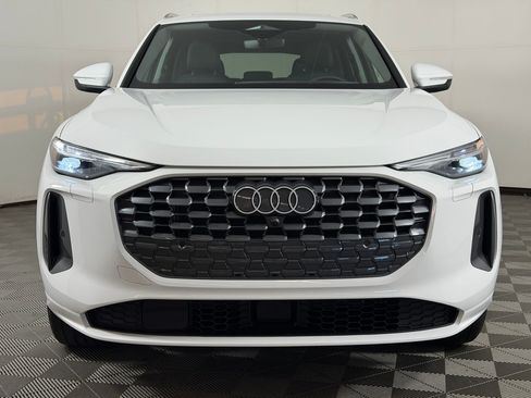 Certified 2025 Audi Q5 Premium w/ Premium Plus AWD/4WD image 6