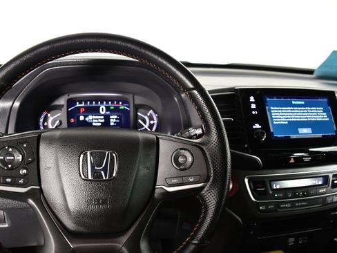 Used 2022 Honda Passport TrailSport image 16