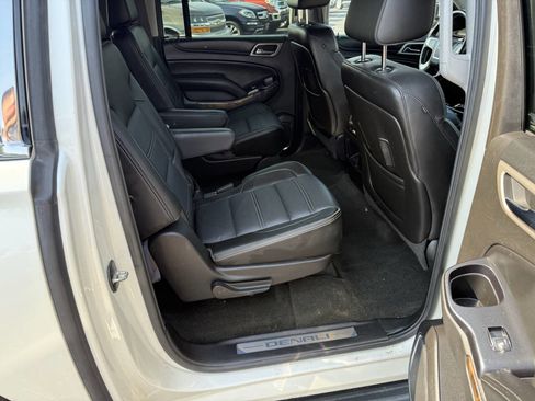 Used 2015 GMC Yukon XL Denali w/ Open Road Package image 27