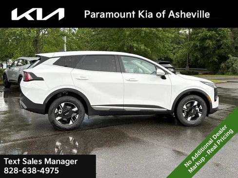 New 2026 Kia Sportage LX w/ LX Convenience Package AWD/4WD image 7