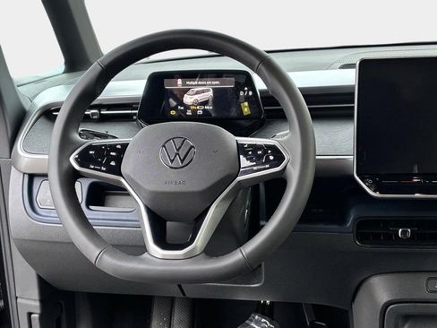 New 2025 Volkswagen ID. Buzz Pro S image 10