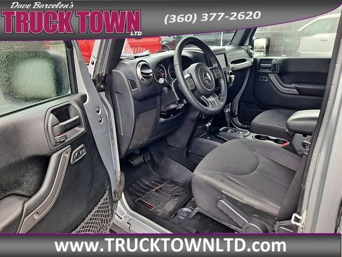 Used 2017 Jeep Wrangler Unlimited Sport w/ Quick Order Package 24S image 18