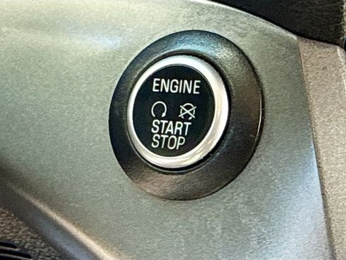 Used 2019 Ford Escape SE AWD/4WD image 9