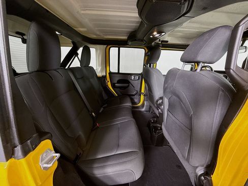 Used 2019 Jeep Wrangler Unlimited Sport S AWD/4WD image 26