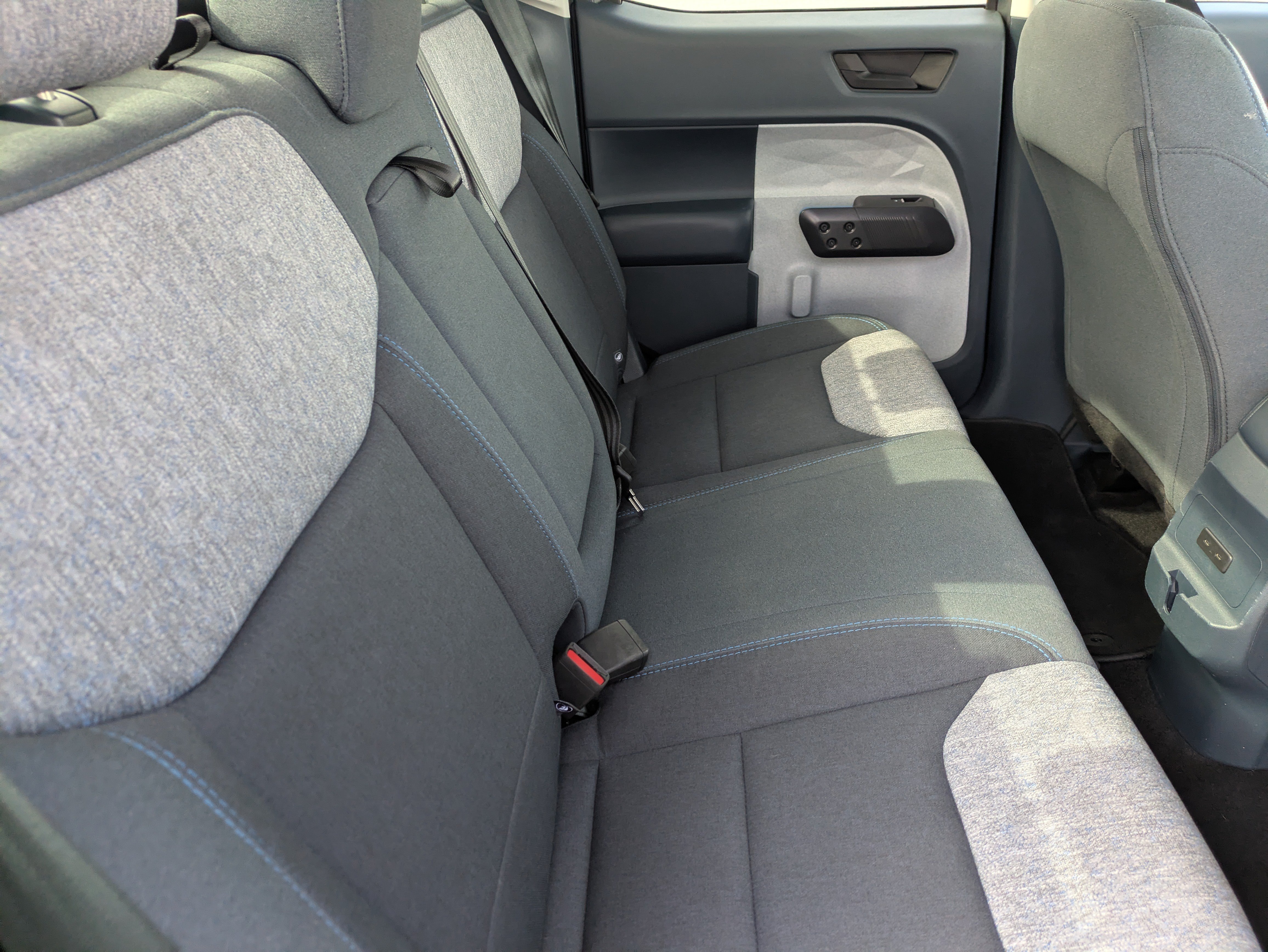 Used 2025 Ford Maverick XLT FWD image 13