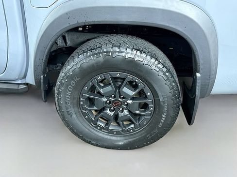 Certified 2023 Nissan Frontier PRO-4X w/ Pro-4X Premium Package AWD/4WD image 37