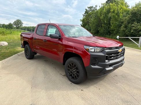 New 2026 Chevrolet Colorado W/T w/ WT Custom Package AWD/4WD image 11