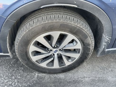 Used 2020 Subaru Outback Premium w/ Popular Package #1 image 9