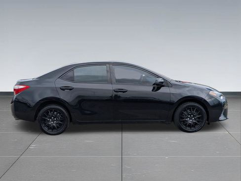 Used 2015 Toyota Corolla LE FWD image 6