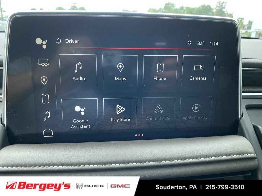 Certified 2022 GMC Yukon XL SLT w/ SLT Premium Package AWD/4WD image 17